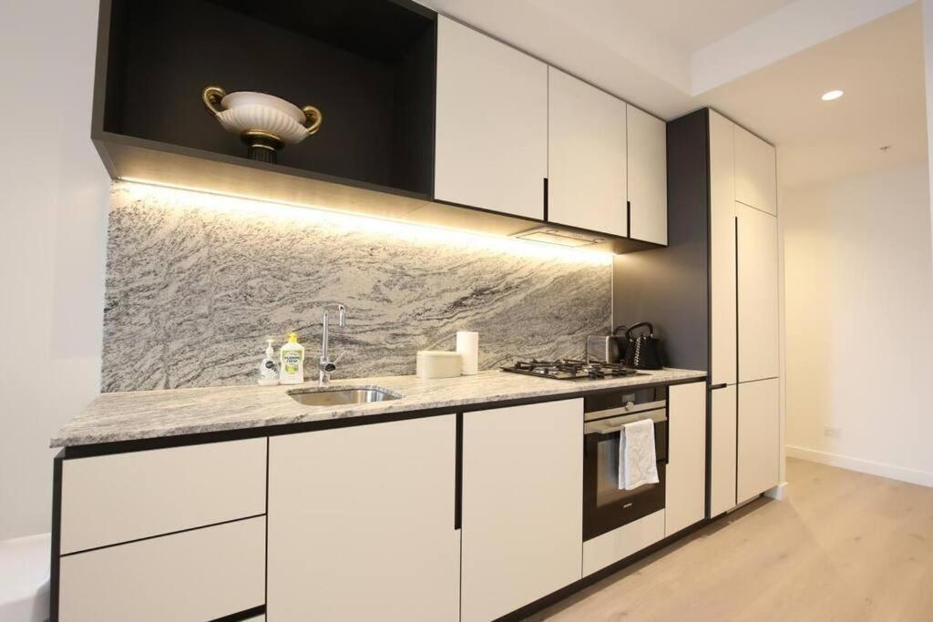Luxury 2Bedroom2Bathroom Apartment At Mel Cbd Melbourne Exterior foto